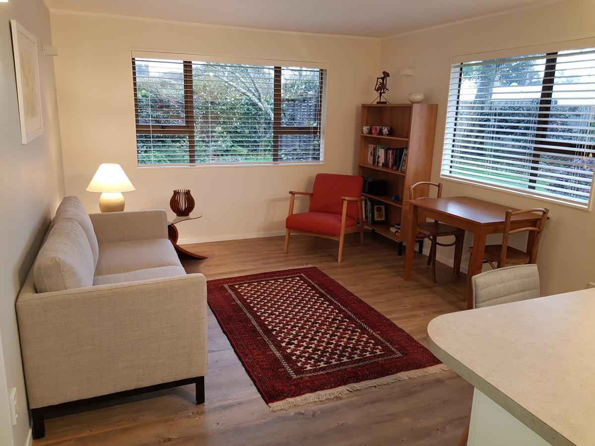 Garden Retreat Apartment Otaki Екстериор снимка