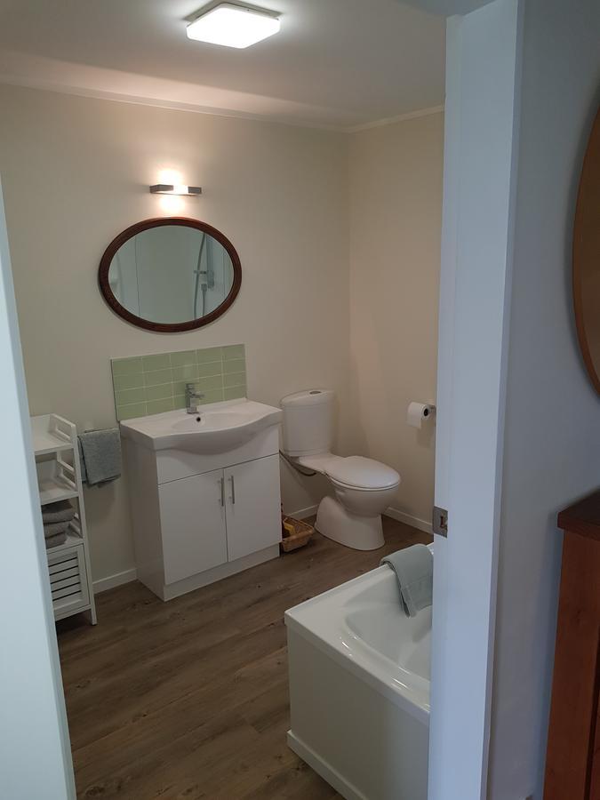 Garden Retreat Apartment Otaki Екстериор снимка